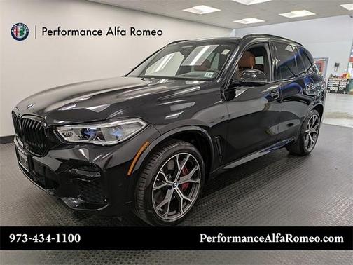 2022 BMW X5 M50i