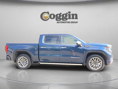 Pacific Blue Metallic 2023 GMC Sierra 1500 Denali Ultimate