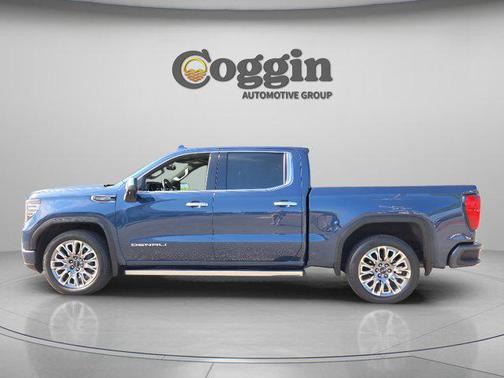 Pacific Blue Metallic 2023 GMC Sierra 1500 Denali Ultimate