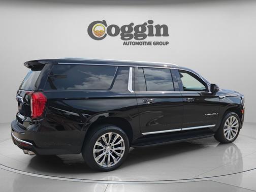 Onyx Black 2024 GMC Yukon XL Denali