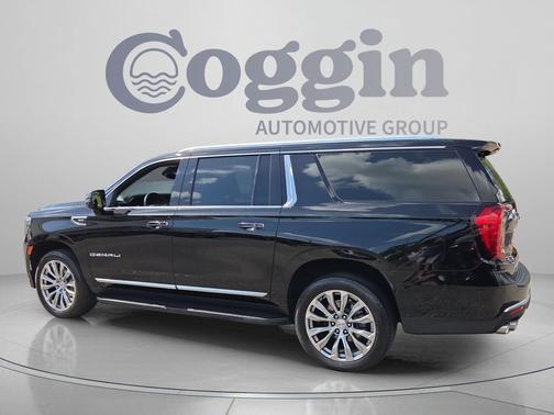 Onyx Black 2024 GMC Yukon XL Denali
