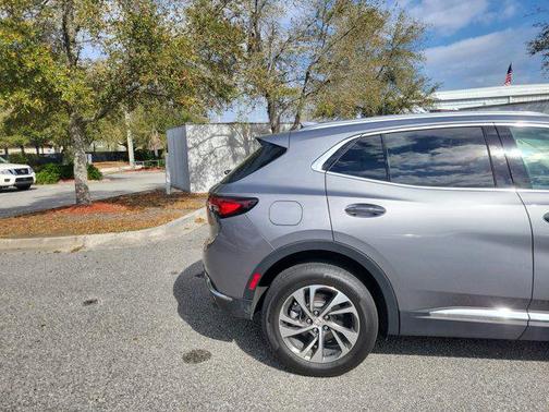 2022 Buick Envision FWD Essence