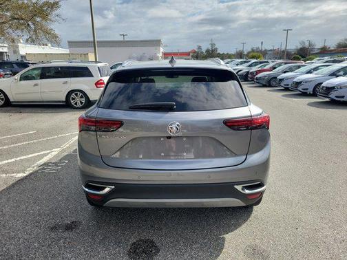 2022 Buick Envision FWD Essence