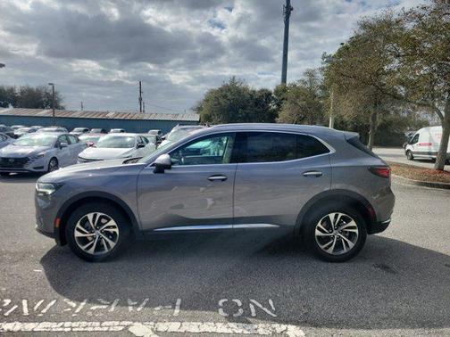 2022 Buick Envision FWD Essence