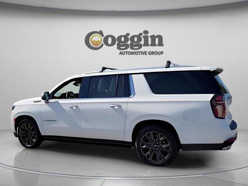 2024 Chevrolet Suburban 4WD High Country
