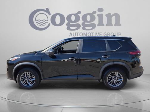Super Black 2024 Nissan Rogue S