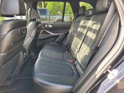 2023 BMW X5 M50i