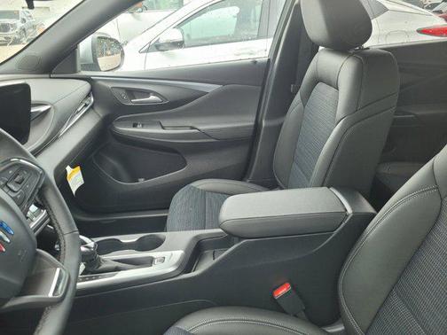2025 Buick Envista Preferred FWD
