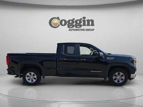 Onyx Black 2023 GMC Sierra 1500 Pro