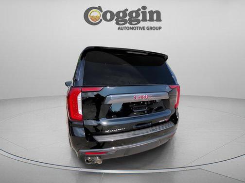 2024 GMC Yukon XL 4WD AT4