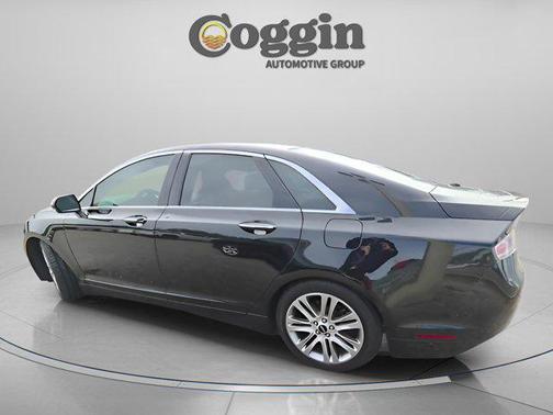 2016 Lincoln MKZ Base