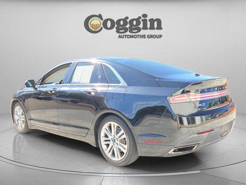 2016 Lincoln MKZ Base