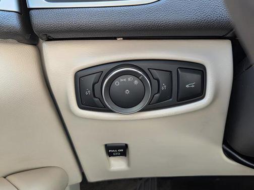 2016 Lincoln MKZ Base