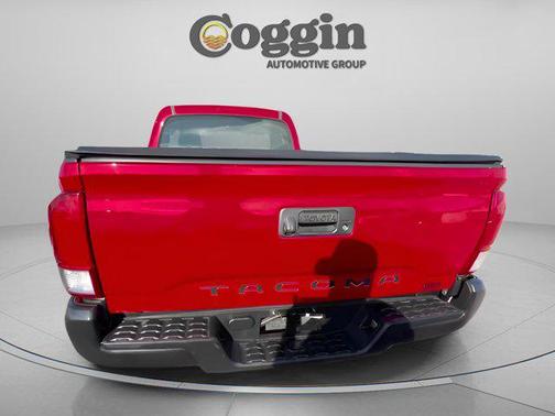 2017 Toyota Tacoma SR