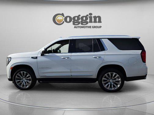 White Frost Tricoat 2024 GMC Yukon Denali