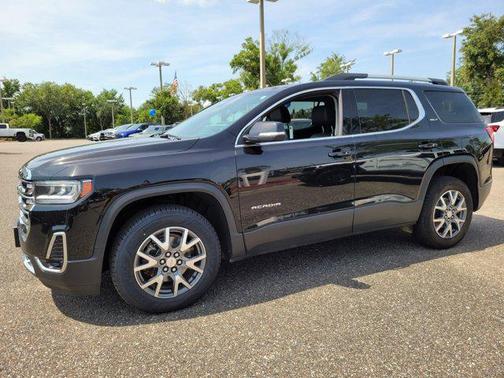 2023 GMC Acadia AWD SLT