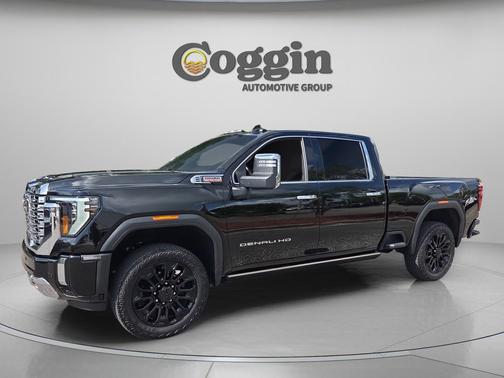 Onyx Black 2024 GMC Sierra 2500 Denali