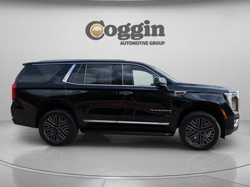Onyx Black 2026 GMC Yukon 4WD Elevation