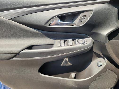 2025 Buick Envista Avenir FWD