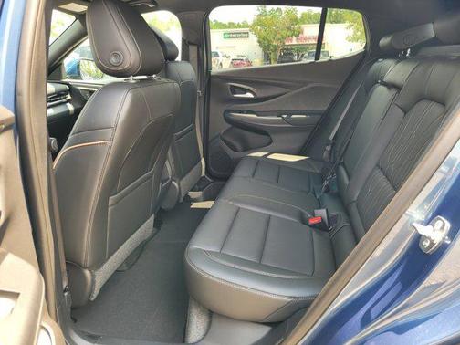 2025 Buick Envista Avenir FWD