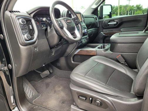 2021 GMC Sierra 2500 SLT