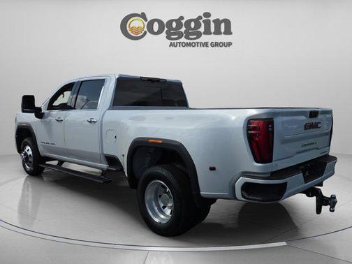 White Frost Tricoat 2024 GMC Sierra 3500 Denali