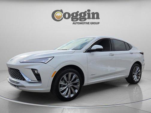 White Frost Tricoat 2026 Buick Envista Avenir FWD