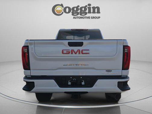 Glacier White Tricoat 2026 GMC Sierra 3500 Denali