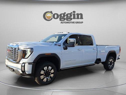 Glacier White Tricoat 2026 GMC Sierra 3500 Denali