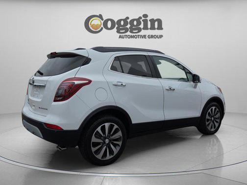 Summit White 2018 Buick Encore Essence