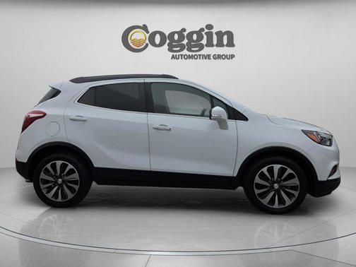 Summit White 2018 Buick Encore Essence