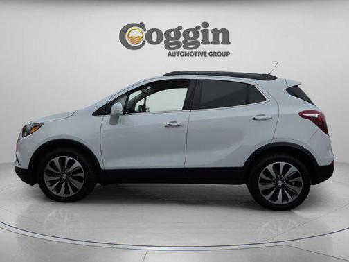 Summit White 2018 Buick Encore Essence