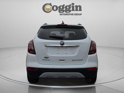 Summit White 2018 Buick Encore Essence