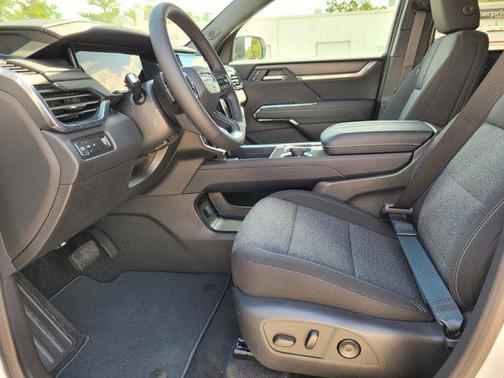 2026 GMC Acadia FWD Elevation
