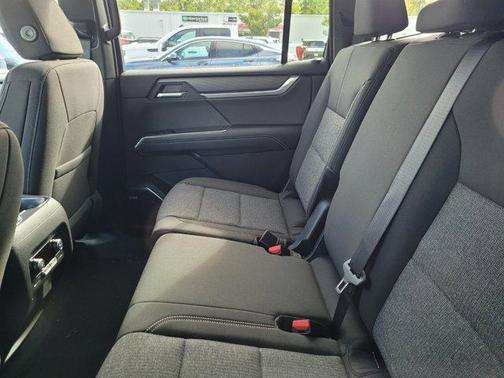 2026 GMC Acadia FWD Elevation