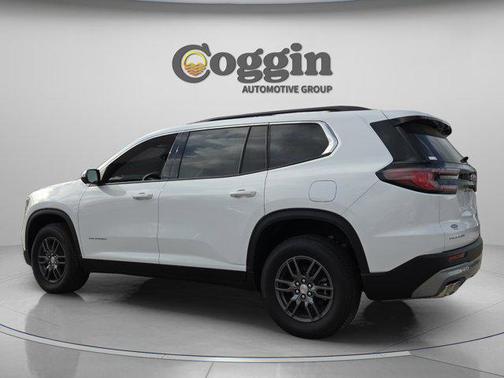 2026 GMC Acadia FWD Elevation