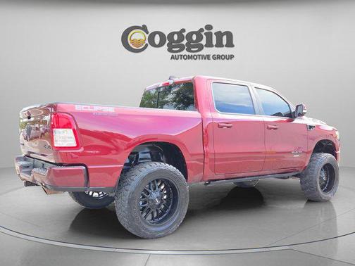 Delmonico Red Pearlcoat 2022 RAM 1500 Big Horn/Lone Star