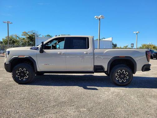 2026 GMC Sierra 2500 AT4