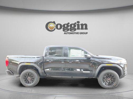 Onyx Black 2026 GMC Canyon Elevation