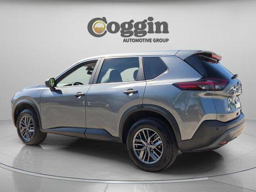 Gun Metallic 2023 Nissan Rogue S