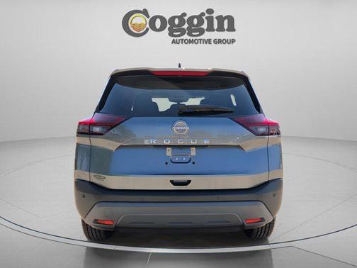 Gun Metallic 2023 Nissan Rogue S