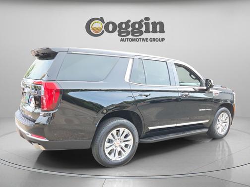 Onyx Black 2025 GMC Yukon Denali