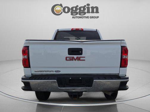 Summit White 2017 GMC Sierra 2500 Base