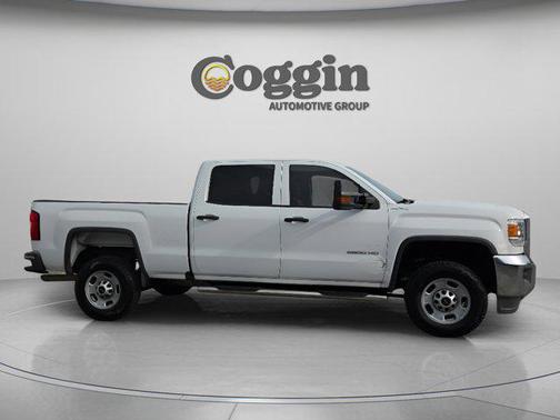 Summit White 2017 GMC Sierra 2500 Base