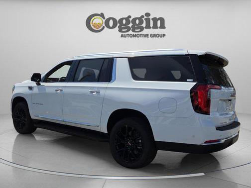 Summit White 2026 GMC Yukon XL 4WD Elevation