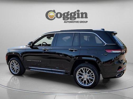 2023 Jeep Grand Cherokee Summit