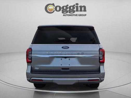 Iconic Silver Metallic 2023 Ford Expedition Platinum