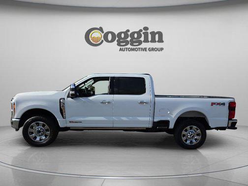 Oxford White 2026 Ford F-350 Lariat