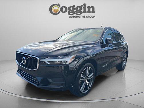 2020 Volvo XC60 T5 Momentum