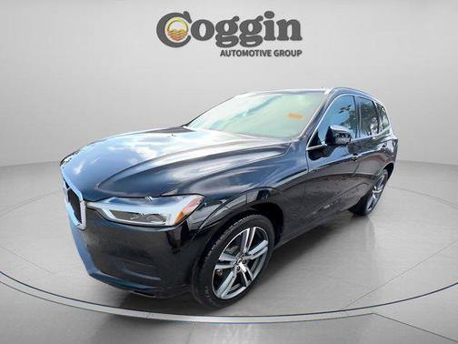 2020 Volvo XC60 T5 Momentum